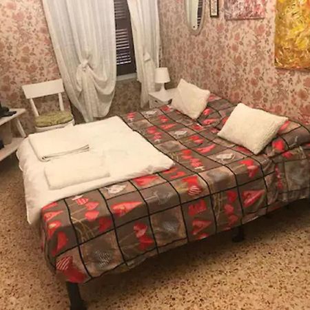 La Benny delle Meraviglie Salò Esterno foto